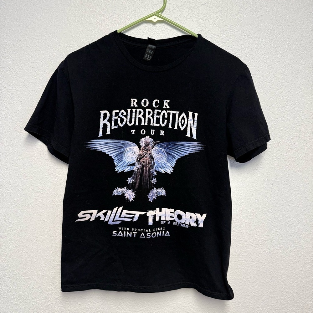Skillet + Theory of a Deadman Rock Resurrection Tour tee